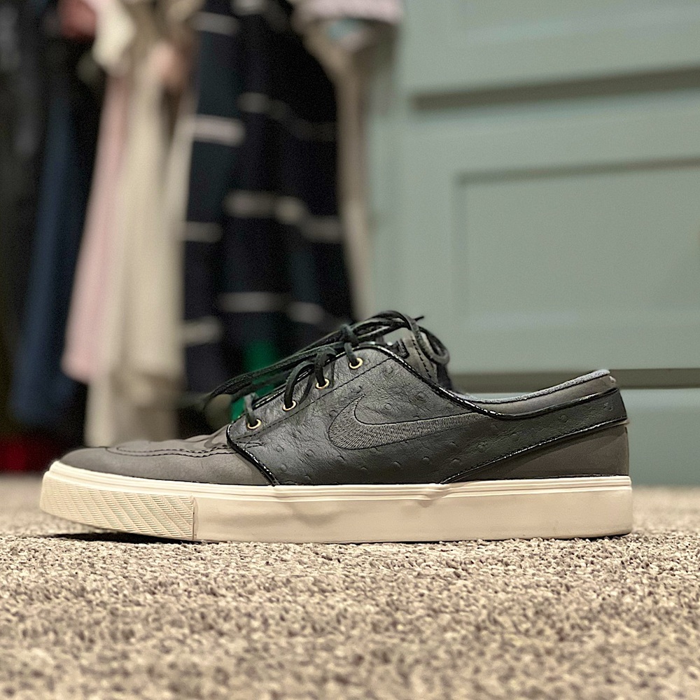 Mens 10.5 Nike Zoom Stefan Janoski Premium in excellent condition